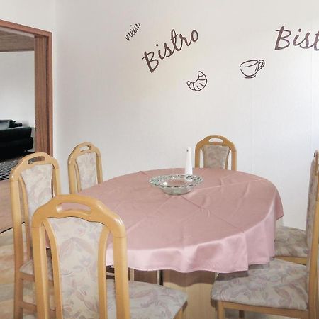 Gorgeous Apartment In Lahnstein With Kitchen מראה חיצוני תמונה