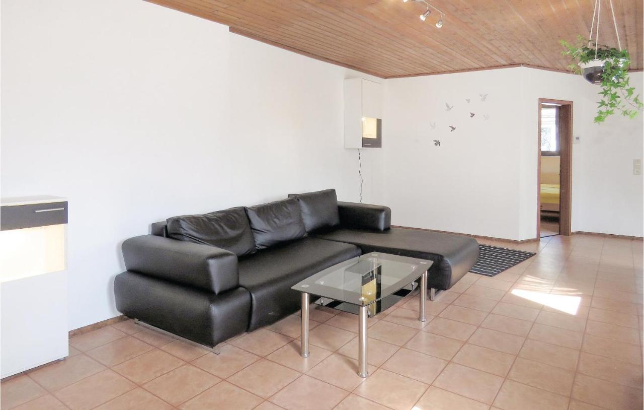 Gorgeous Apartment In Lahnstein With Kitchen מראה חיצוני תמונה