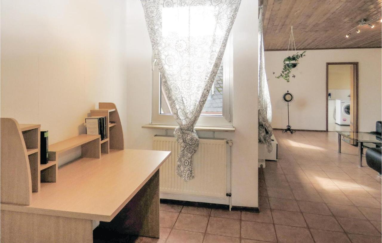 Gorgeous Apartment In Lahnstein With Kitchen מראה חיצוני תמונה